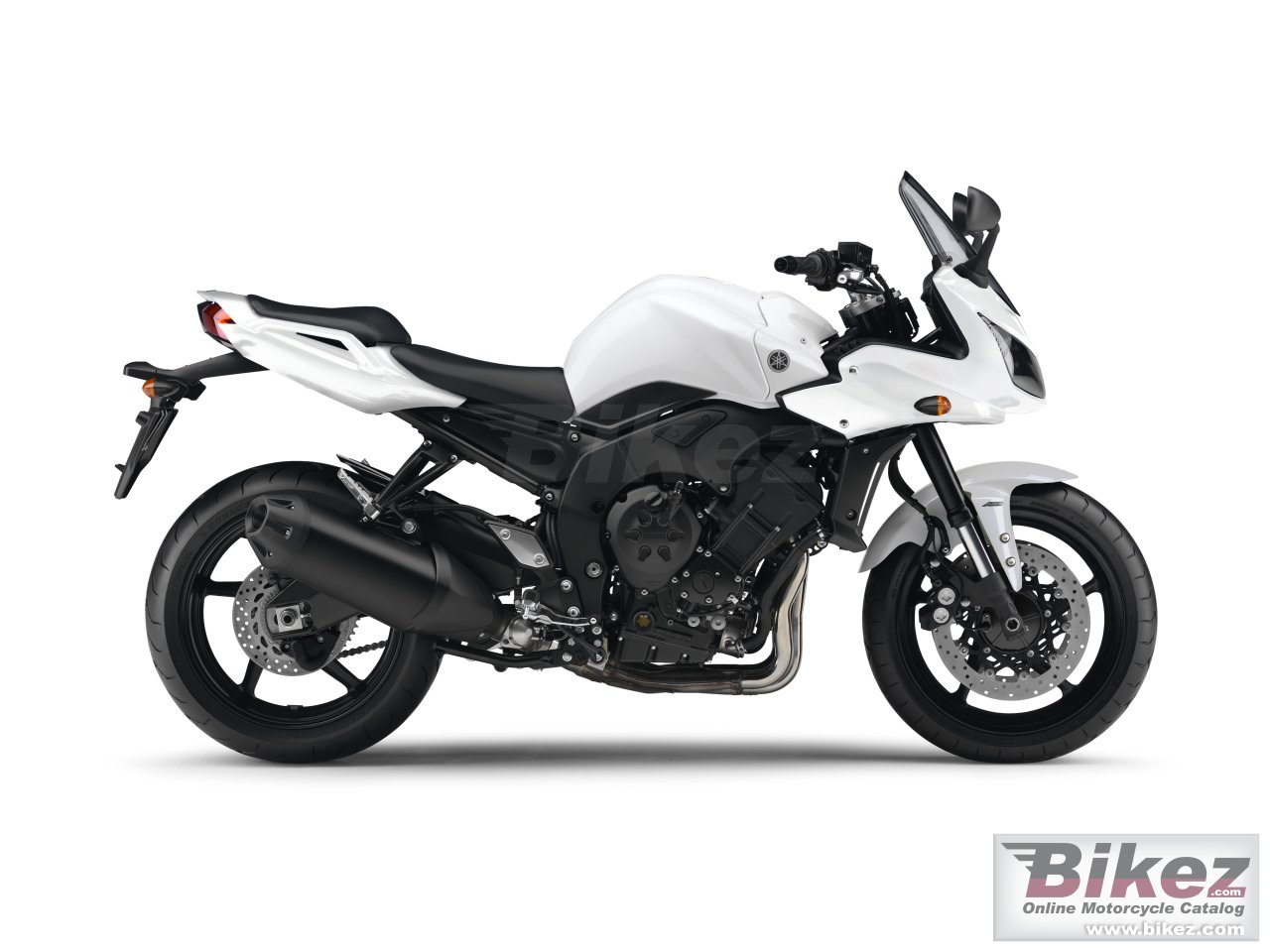 Big Yamaha fz1 fazer picture and wallpaper from Bikez.com